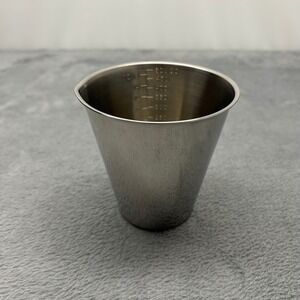 Vollrath Stainless Steel 16oz 500cc Graduated Measuring Cup with Pour Spout